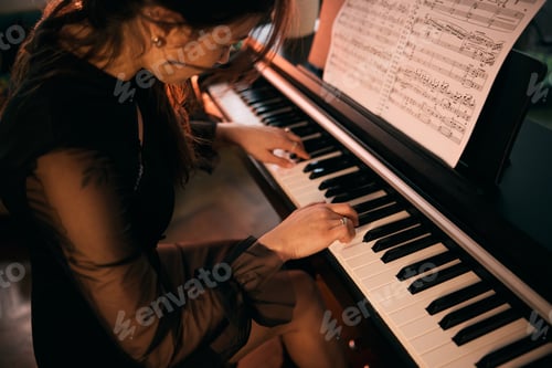 Preview: Woman Playing Piano