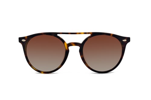 Preview: sunglasses isolated on white background