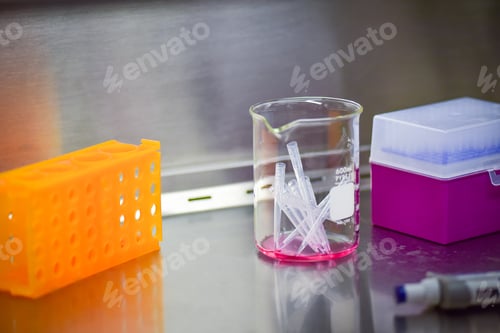 Preview: Laboratory waste and contaminated tips