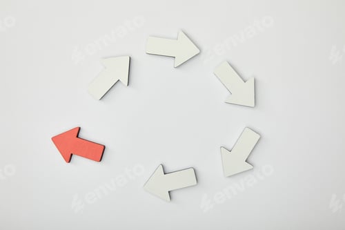 Preview: top view of red arrow in circle with white pointers on grey background