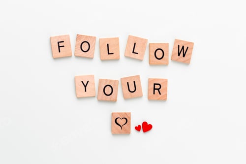 Preview: Wooden blocks in a pastel board with the text end heart.