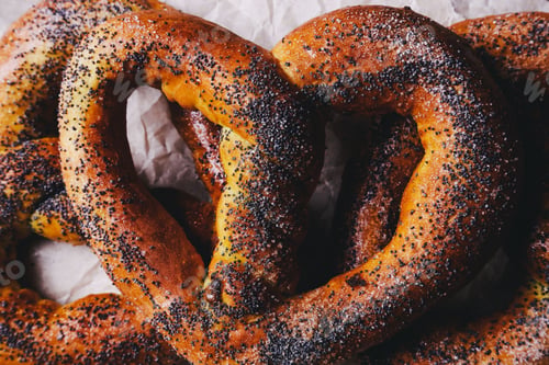 Preview: Pretzel on the table