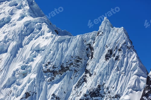 Preview: Cordillera
