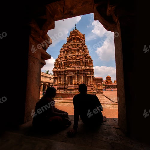 Preview: Brihadeeswarar Temple in Thanjavur, UNESCO World Heritage Site.