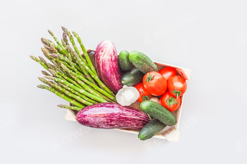 Preview: Fresh organic vegetables in wooden box