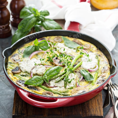Preview: Asparagus, mushrooms and goat cheese frittata