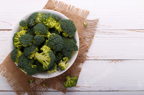 Preview: Raw broccoli