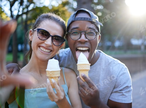 Preview: Love, ice cream or couple of friends take a selfie in a park on a romantic date in nature in an int