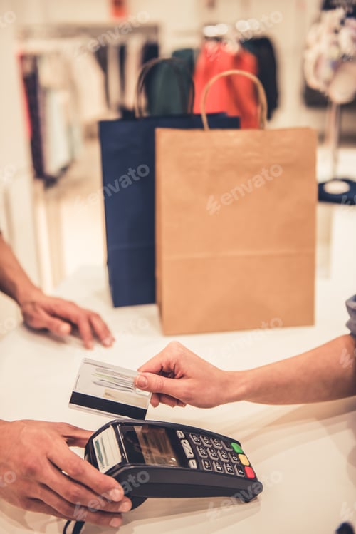 Preview: At the cash desk