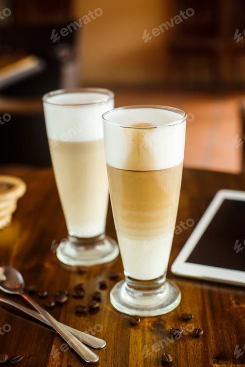 Preview: 2 latte on a wooden table