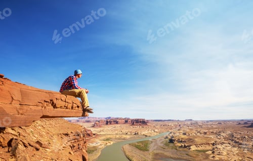 Preview: Man on the cliff