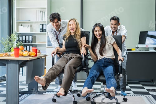 Preview: Celebration successful deal and pizza in the workplace.