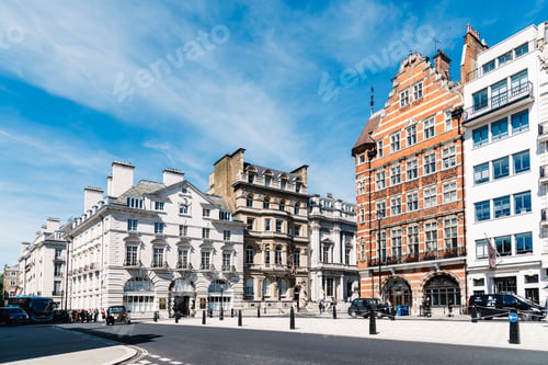Preview: Luxury apartment buildings in a wealthy neighborhood of London, England, UK