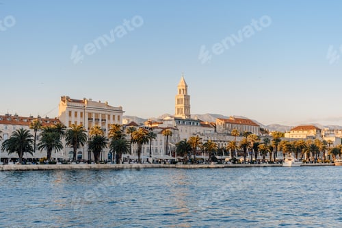 Preview: Scenic view of the cityscape and the coast of Adriatic in Croatia