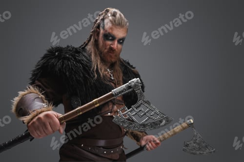 Preview: Antique viking with paired axes dressed in armor and fur