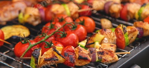 Preview: Vegetables and meat are grilled. Selective focus.