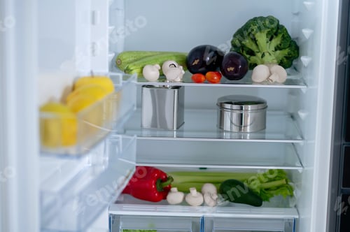 Preview: Picture of the fridge with food inside