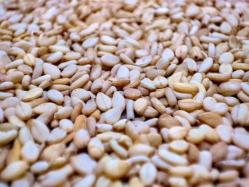 Preview: Closeup shot of a pile of brown whole grains