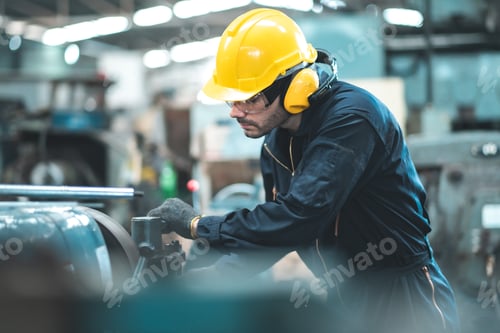 Preview: FACTORY WORKER