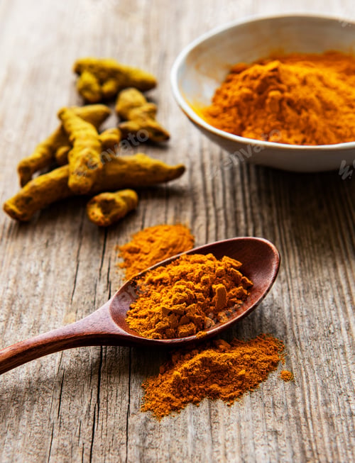 Preview: Turmeric powder and dry roots