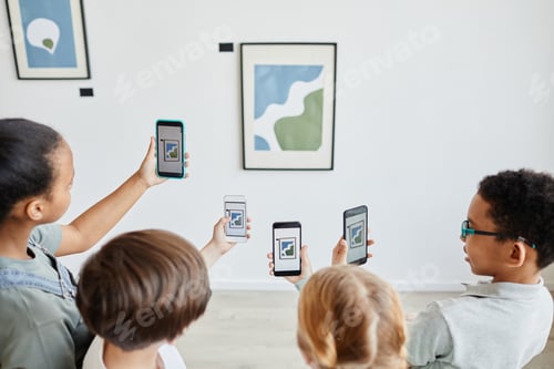 Preview: Kids Using Smartphones in Art Gallery