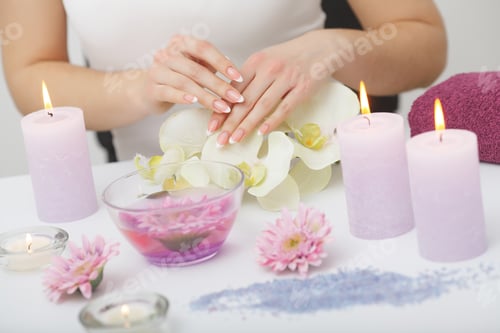 Preview: Relaxing Spa Day with Flowers and Candles
