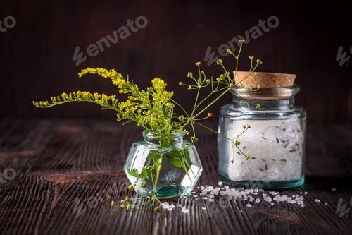 Preview: Wild flowers in a bouquet