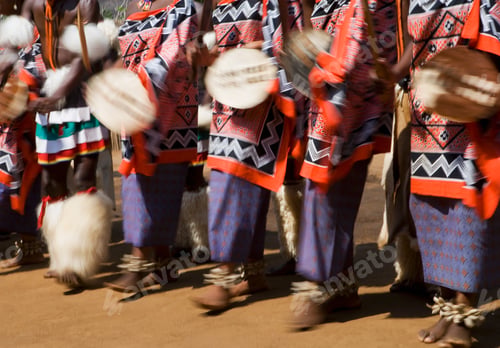 Preview: Dancers wearing traditional dress, Kingdom of Eswatini, Southern Africa.
