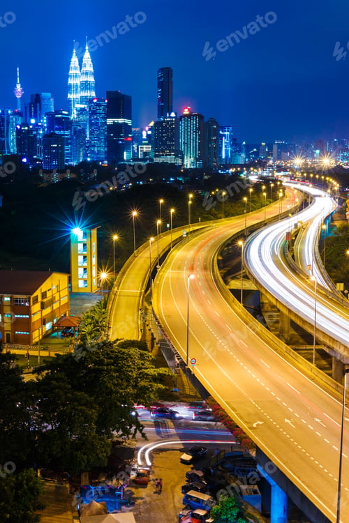 Preview: Kuala Lumpur skyline at night