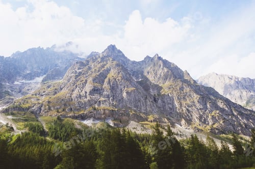Vorschau: Berggipfel.