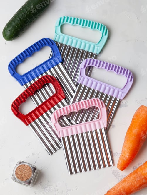 Preview: Curly Cutting Knifes