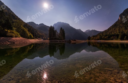 Preview: Reflections at lake in the night