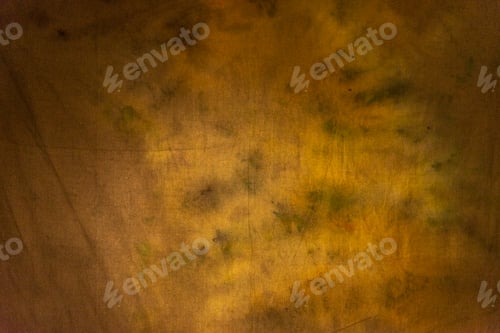 Preview: Mustard background.