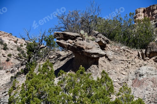 Preview: Rocky desert landscape with unique formations.