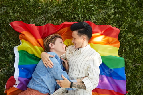 Preview: Lesbians relaxing outdoors