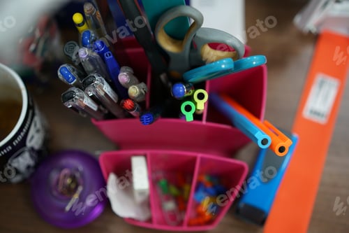 Preview: Stationary items in an office