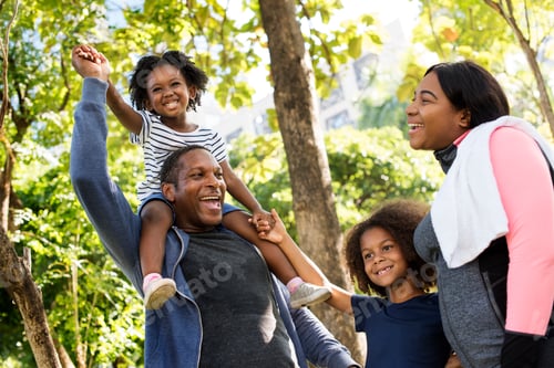 Preview: African family bonding in the park