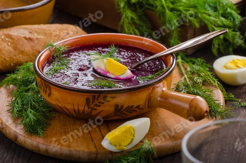 Preview: Beet soup with cheese and herbs