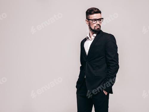 Preview: Handsome stylish man posing in studio