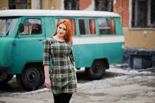 Preview: Young red haired girl lady