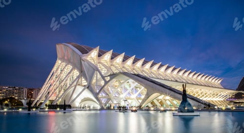Preview: The city of the Arts and Sciences, Ciudad de las Artes y las Ciencias at sunset in Valencia, Spain.
