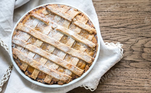 Preview: Pumpkin pie on the wooden background