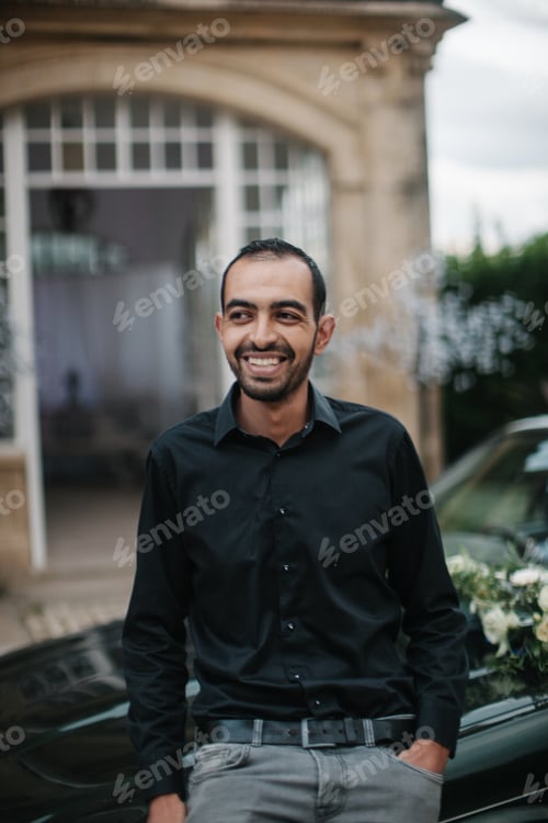 Preview: Young man smiling
