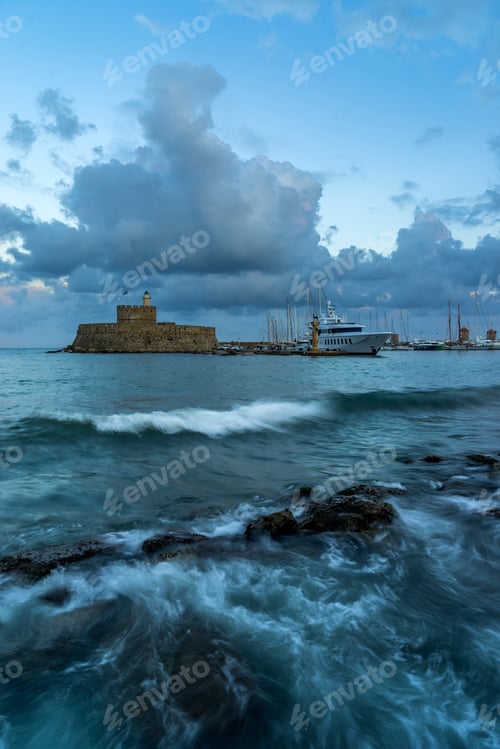 Preview: Agios Nikolaos fortress on the Mandraki harbour of Rhodes