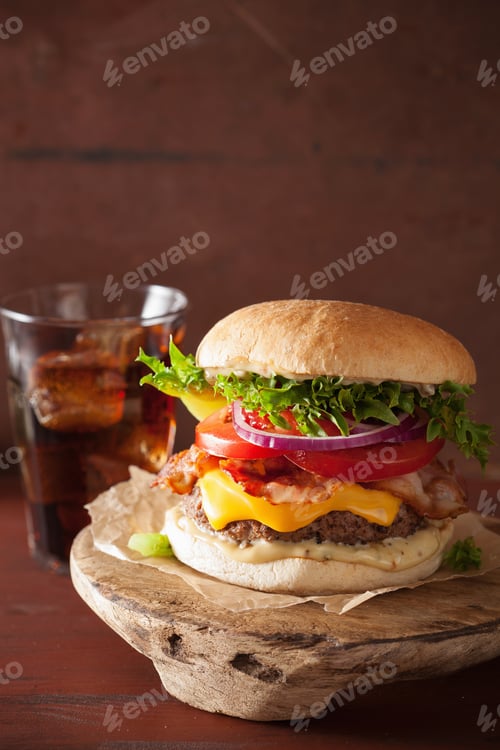 Preview: bacon cheese burger with beef patty tomato onion
