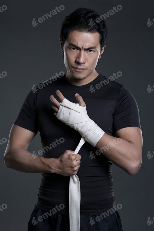 Preview: Boxer wrapping hands