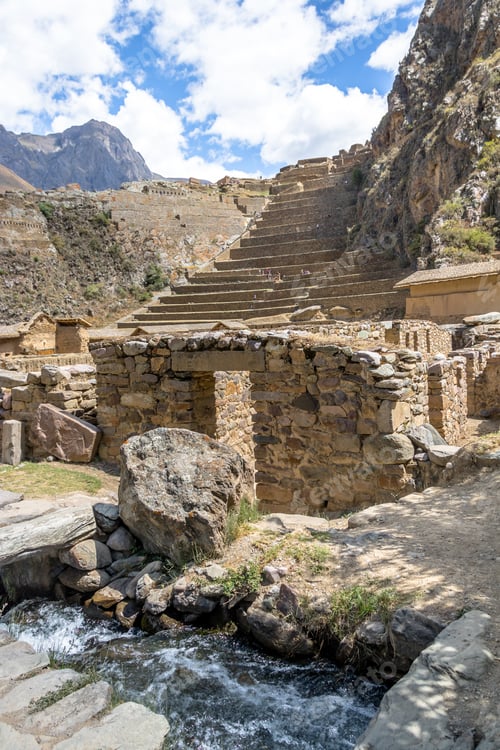 Preview: Ollantaytambo Inca ruins and Terraces - Ollantaytambo, Sacred Valley, Peru