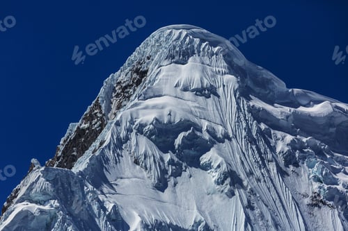 Preview: Cordillera