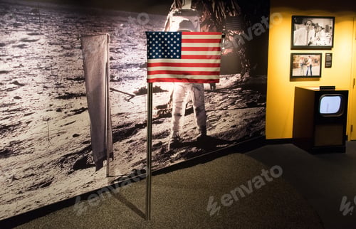 Preview: American Flag On The Moon