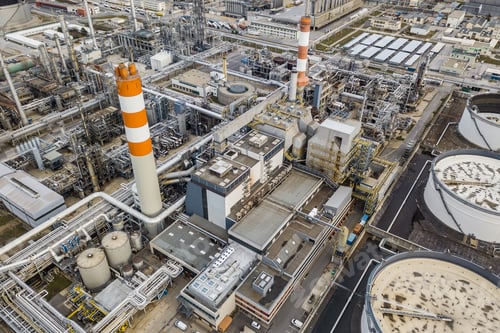Preview: Aerial view of oil refinery